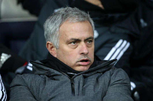 MU “đốt” 660 triệu bảng: Mourinho mua 7, bấu víu 7 di sản Sir Alex 1 MU “đốt” 660 triệu bảng: Mourinho mua 7, bấu víu 7 di sản Sir Alex 1