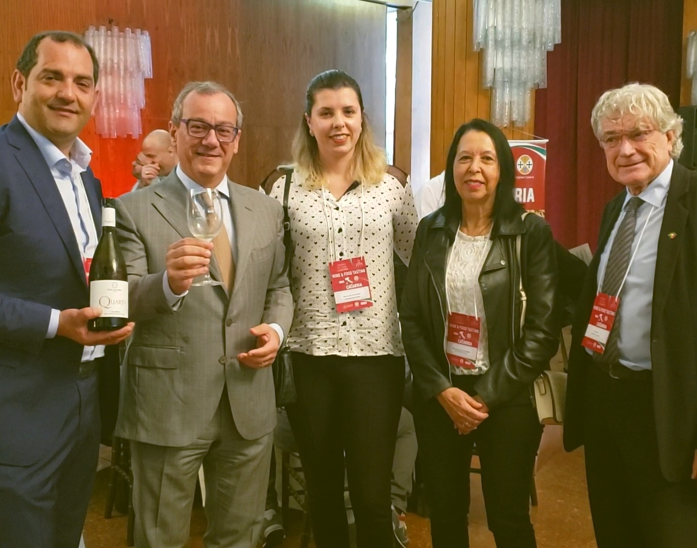 Momento  Vinhos da Calábria com o Cônsul Geral da Itália Filippo La Rosa