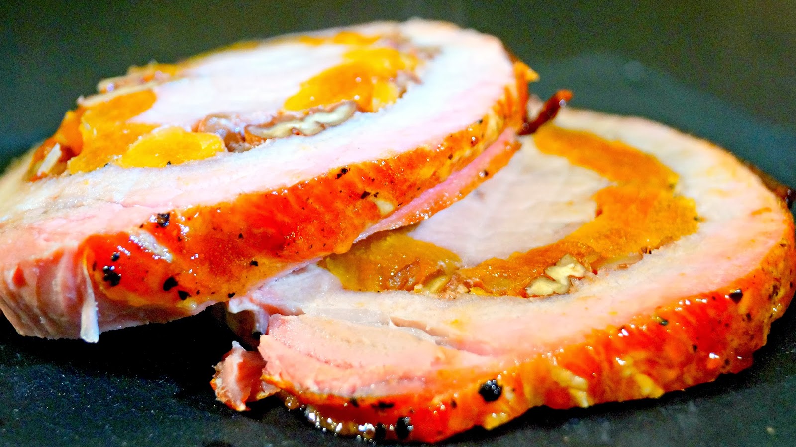 How to make Bourbon and honey smoke roasted pork tenderloin