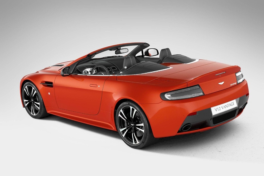 [Resim: Aston+Martin+V12+Vantage+Roadster+2.jpg]
