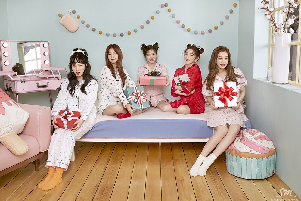 Sungjoyfamily Christmas Home Party Red Velvet