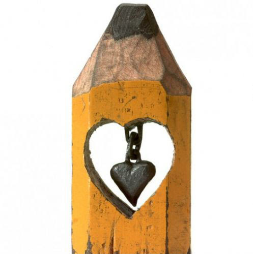 Photo : 心臓ビックリの鉛筆アート