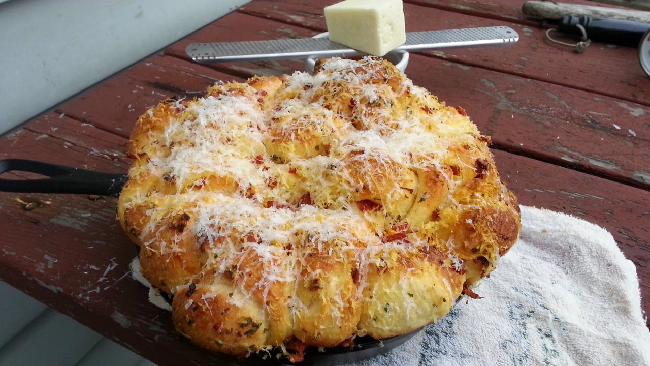 White Thunder BBQ Pepperoni Garlic Knot Pull Apart Bread Recipe How