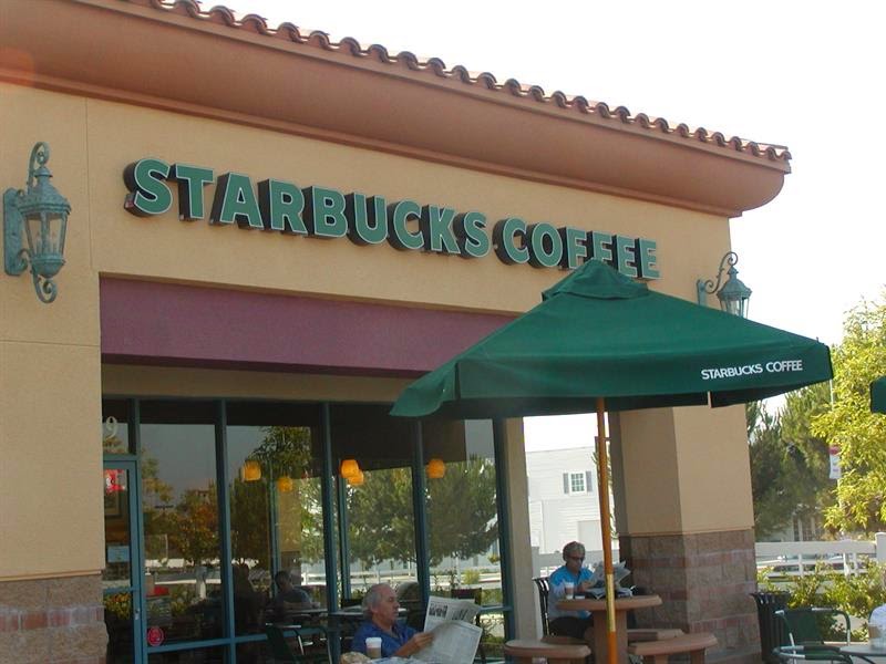 Porter Ranch Starbucks Requests Beer and Wine Permit San Fernando
