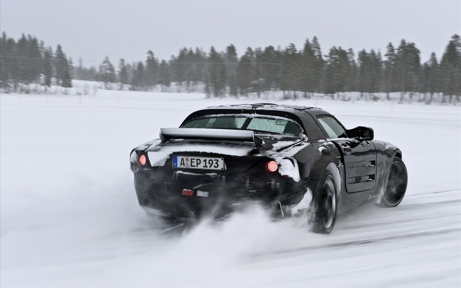 Desktop Wallpapers: Cars Wallpapers 1920x1200 Set 9