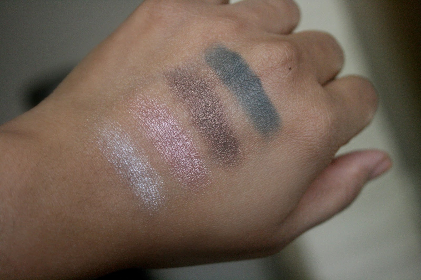 LORAC The Royal Eyeshadow Collection Holiday 2014 Countess Palette Swatch