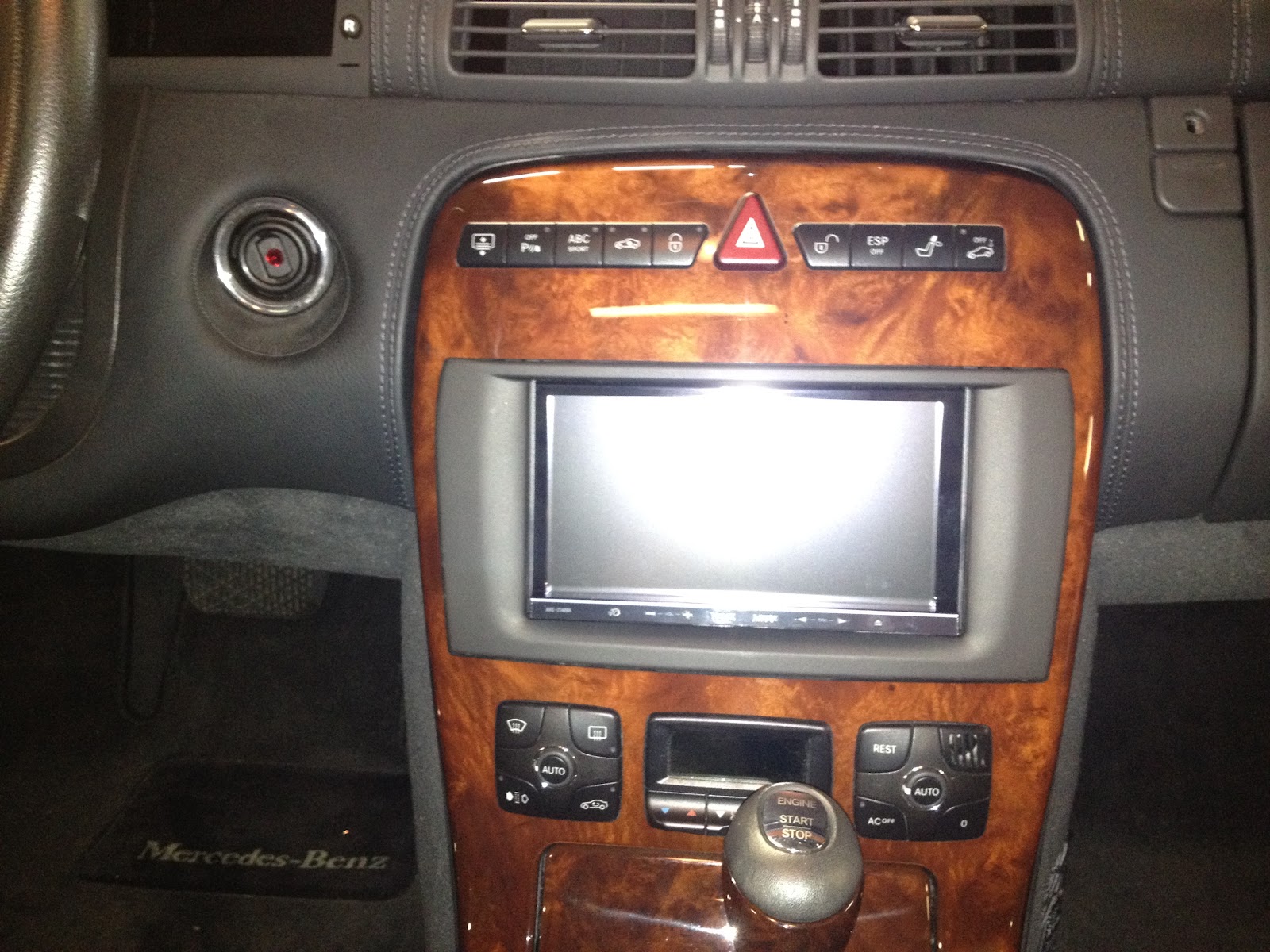 Hurleys Auto Audio Mercedes CL500 for Navigation, Bluetooth, and Back
