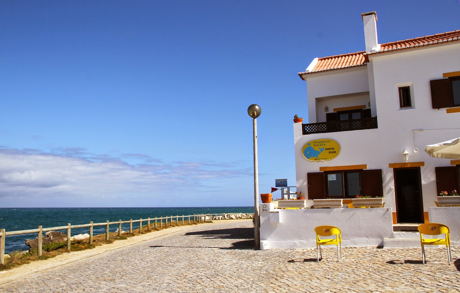 O magnífico destino de férias no Baleal - Da Pequena Baleia eu vejo o Baleal | Portugal