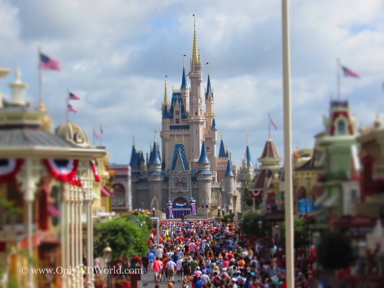 The Must Know Top 10 Disney World Summer Vacation Tips! Disney World