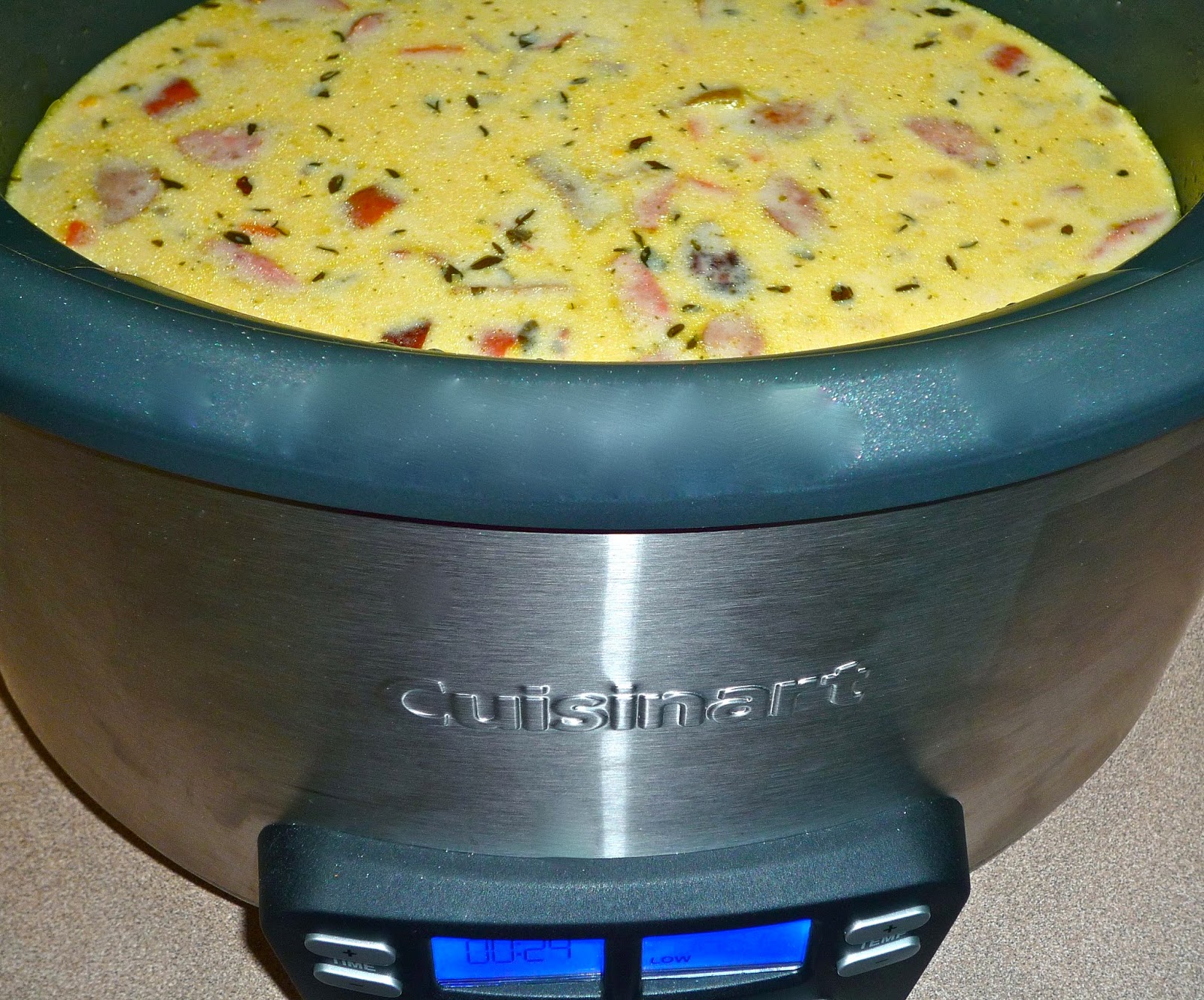 Slow Cooker Spotlight Kitchen Sink Potato Chowder Cafe Delites