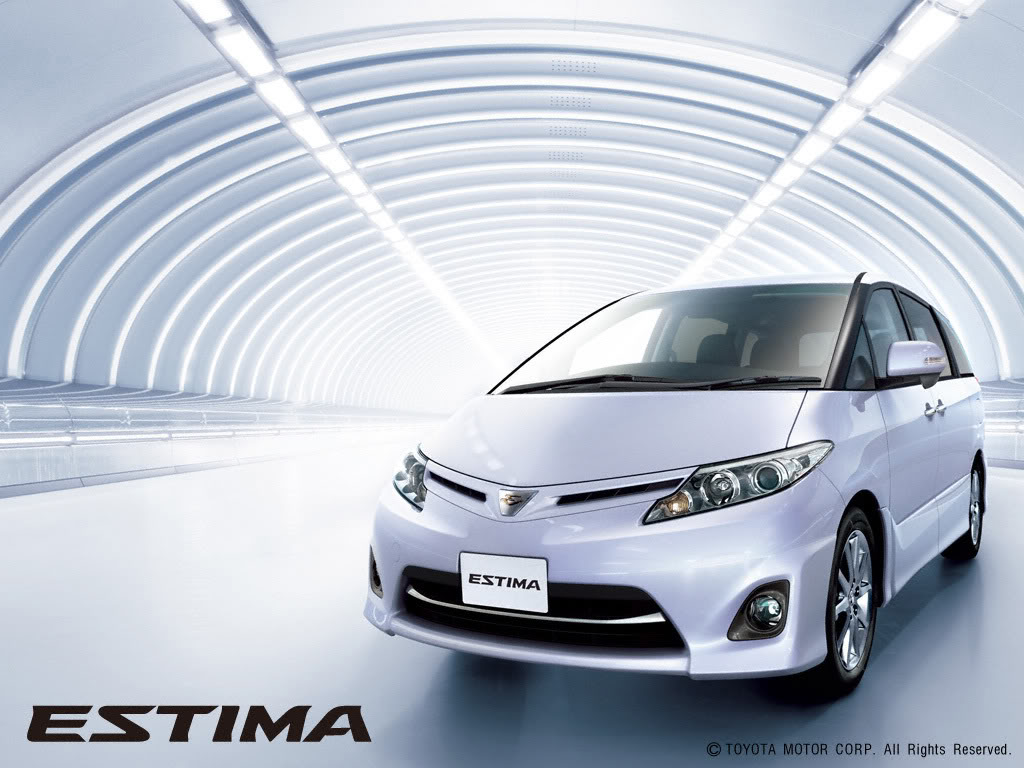 Car Rental Kuching  Kereta Sewa Kuching: Toyota Estima 