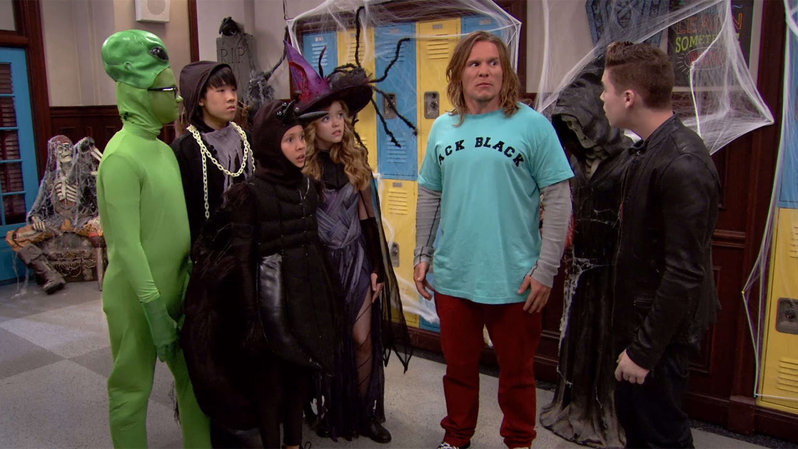NickALive! Nickelodeon UK To Premiere &quot;School Of Rock&quot; Halloween
