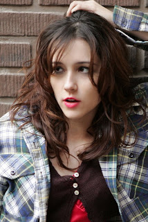 LONDON CITY TOMMOROW: Shannon Woodward Hot Wallpapers