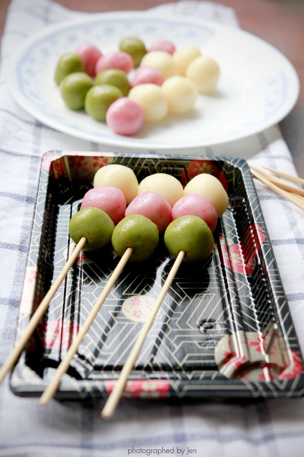 In Cookie Haven Hanami Dango ("Flower Viewing" Japanese Dumpling)