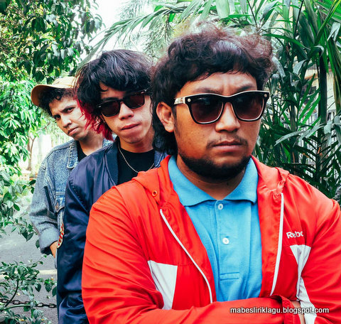 Pijar - Kasih Bersemi Pijar - Kasih Bersemi Lirik