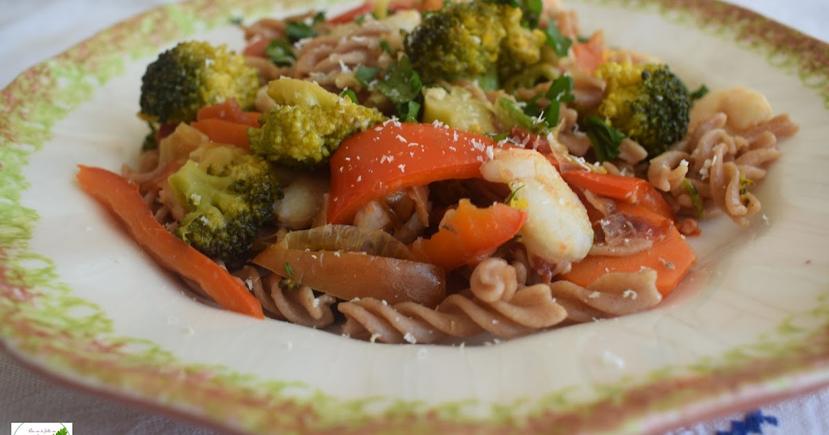 Pasta con Brócoli y Gambas