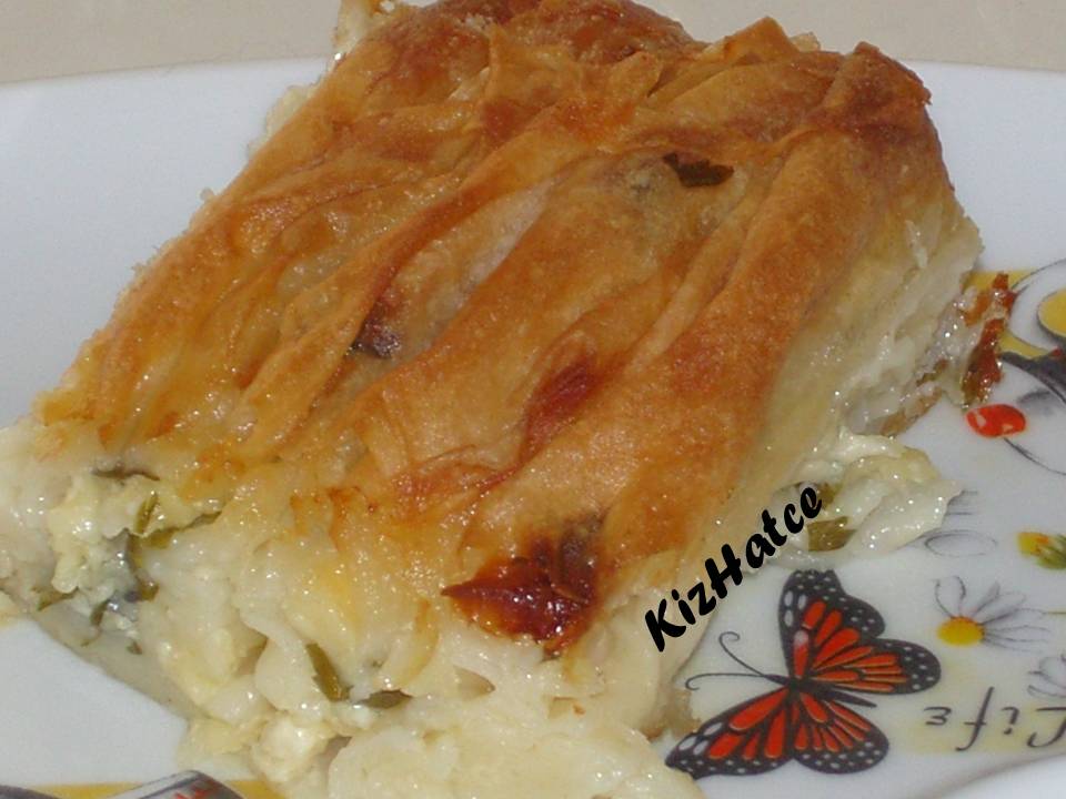 KİZHATCE MUTFAKTA PİLELİ BÖREK