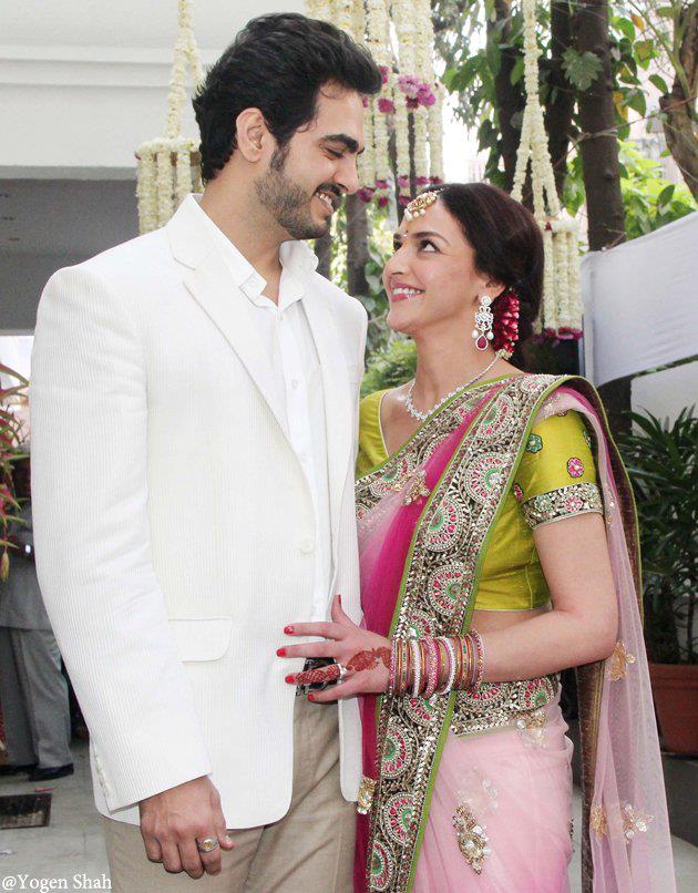 Bollywood Actress Esha Deol & Husband Bharat Takhtani Photos | Family Photos | Real-Life Photos