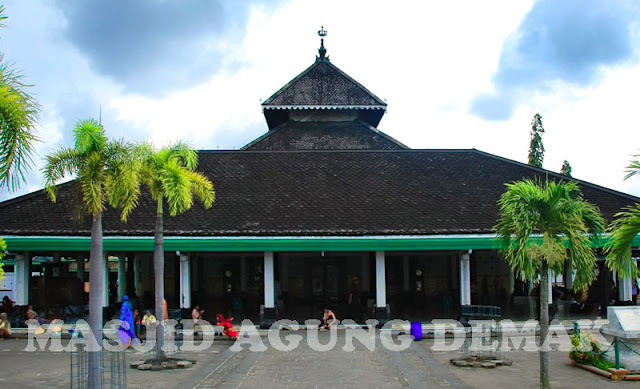 Masjid Agung Demak Foto Masjid Agung Demak