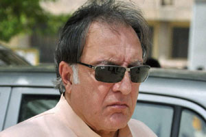 BeatU: Mansoor Ali Khan Pataudi Wiki & Photos