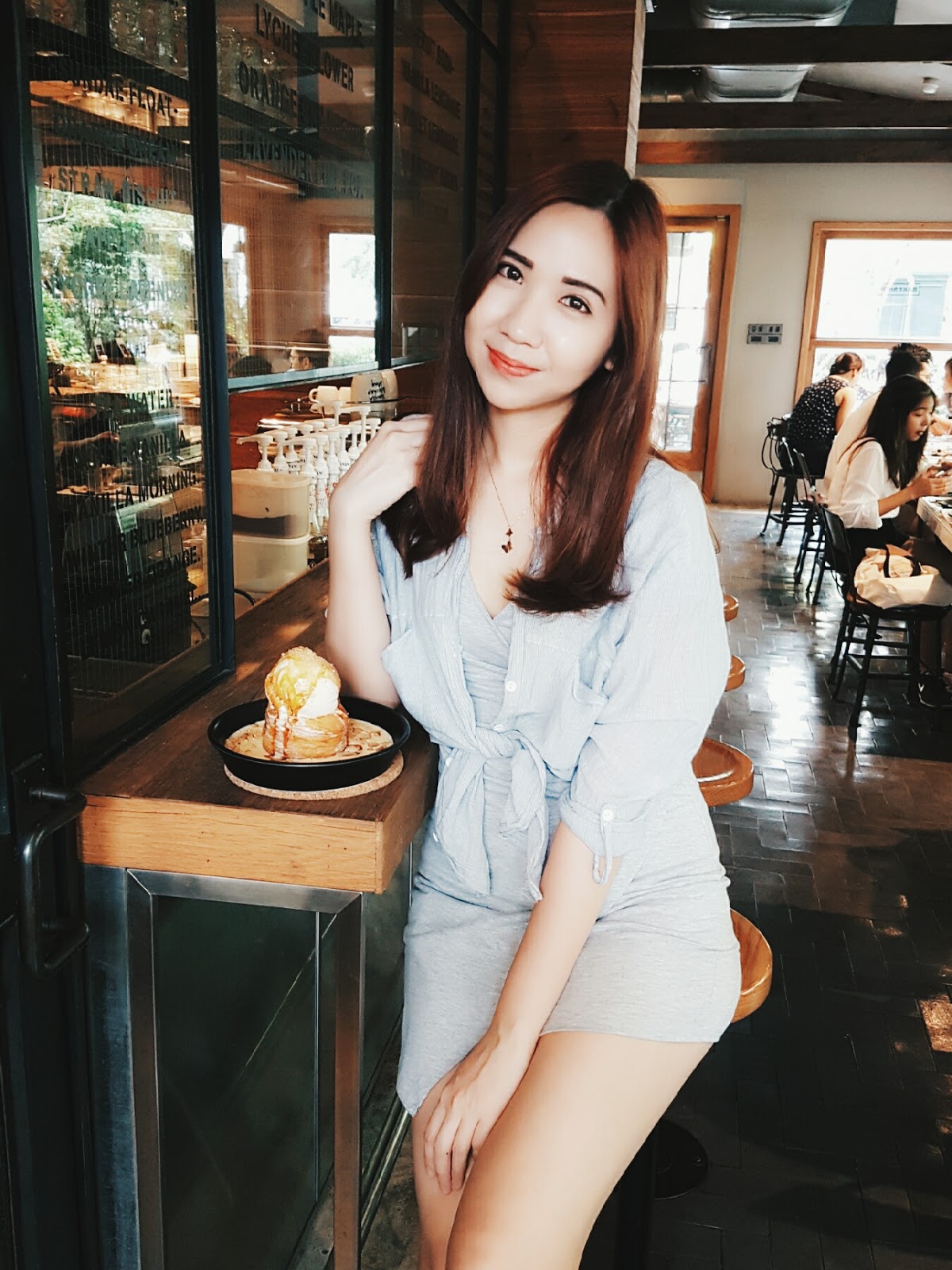 best cafe in bangkok vanilla garden ekkamai review