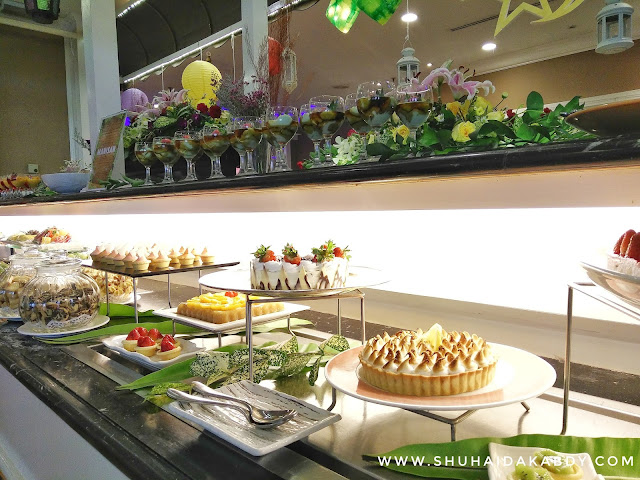 Ramadhan Buffet Restoran Riverside di PWTC Berkonsepkan Pasar Malam Ramadhan Buffet Restoran Riverside di PWTC Berkonsepkan Pasar Malam