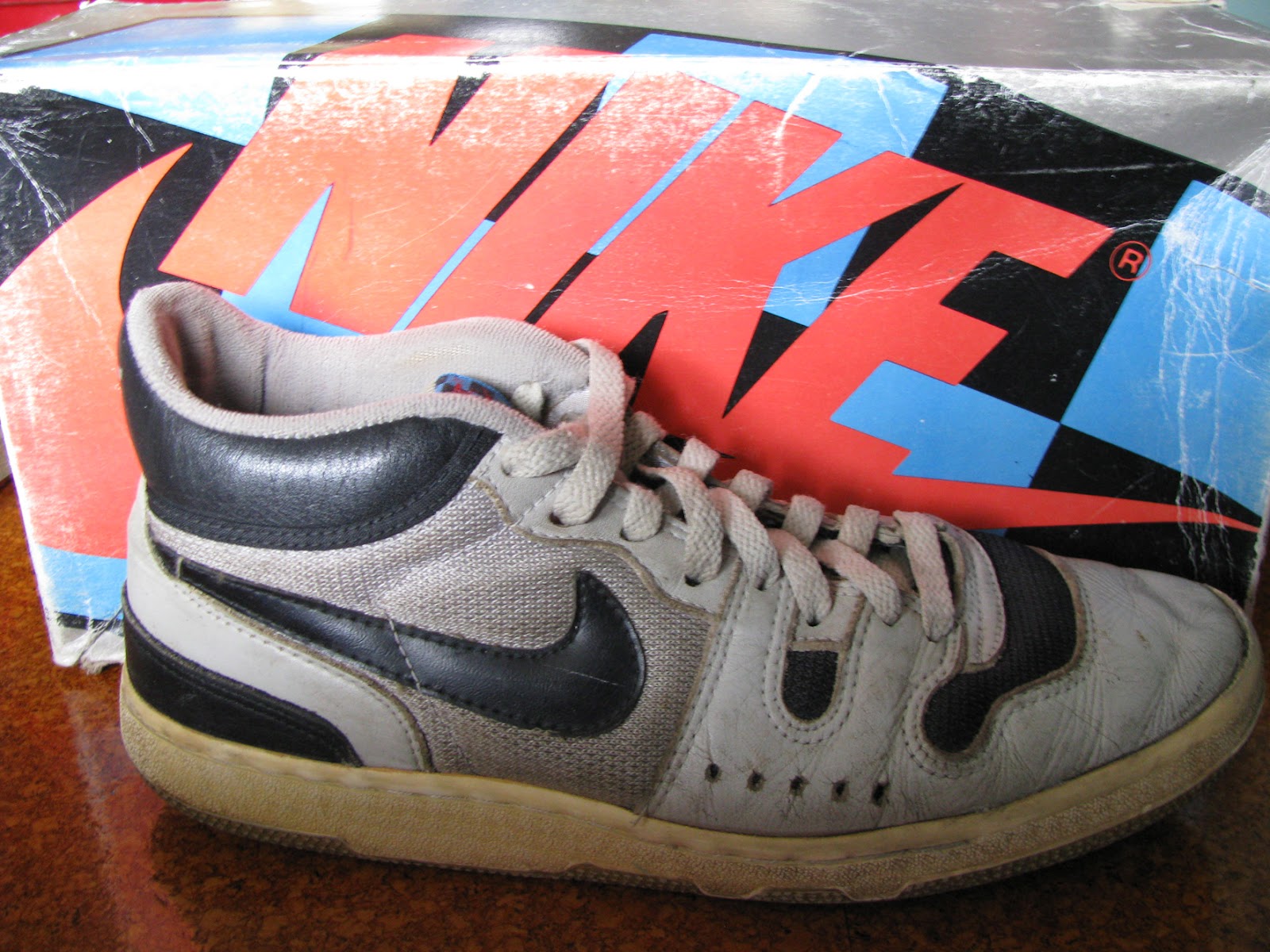 nike mac attack retro