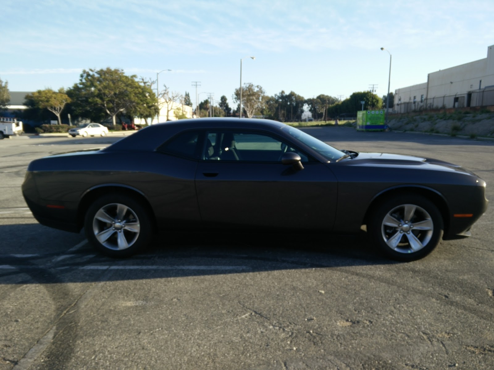 East-West Brothers Garage: Short Term Test: 2016 Dodge Challenger SXT