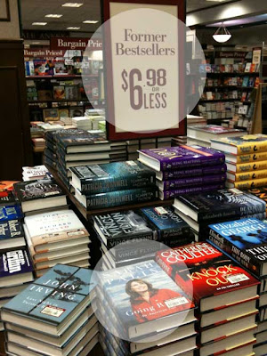 Pile of Former Bestsellers at Barnes & Noble, Sarah Palin's Going Rogue in the foreground