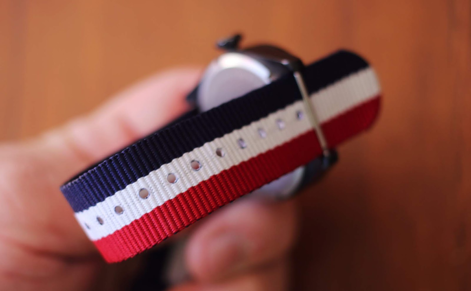 How To Install a NATO Strap On Your Watch