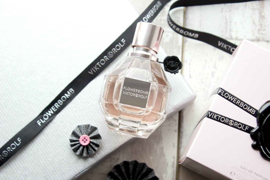 Viktor & Rolf Flowerbomb Eau De Parfum