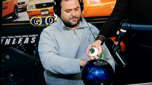 gregg+giannotti+v+the+bowling+ball.gif