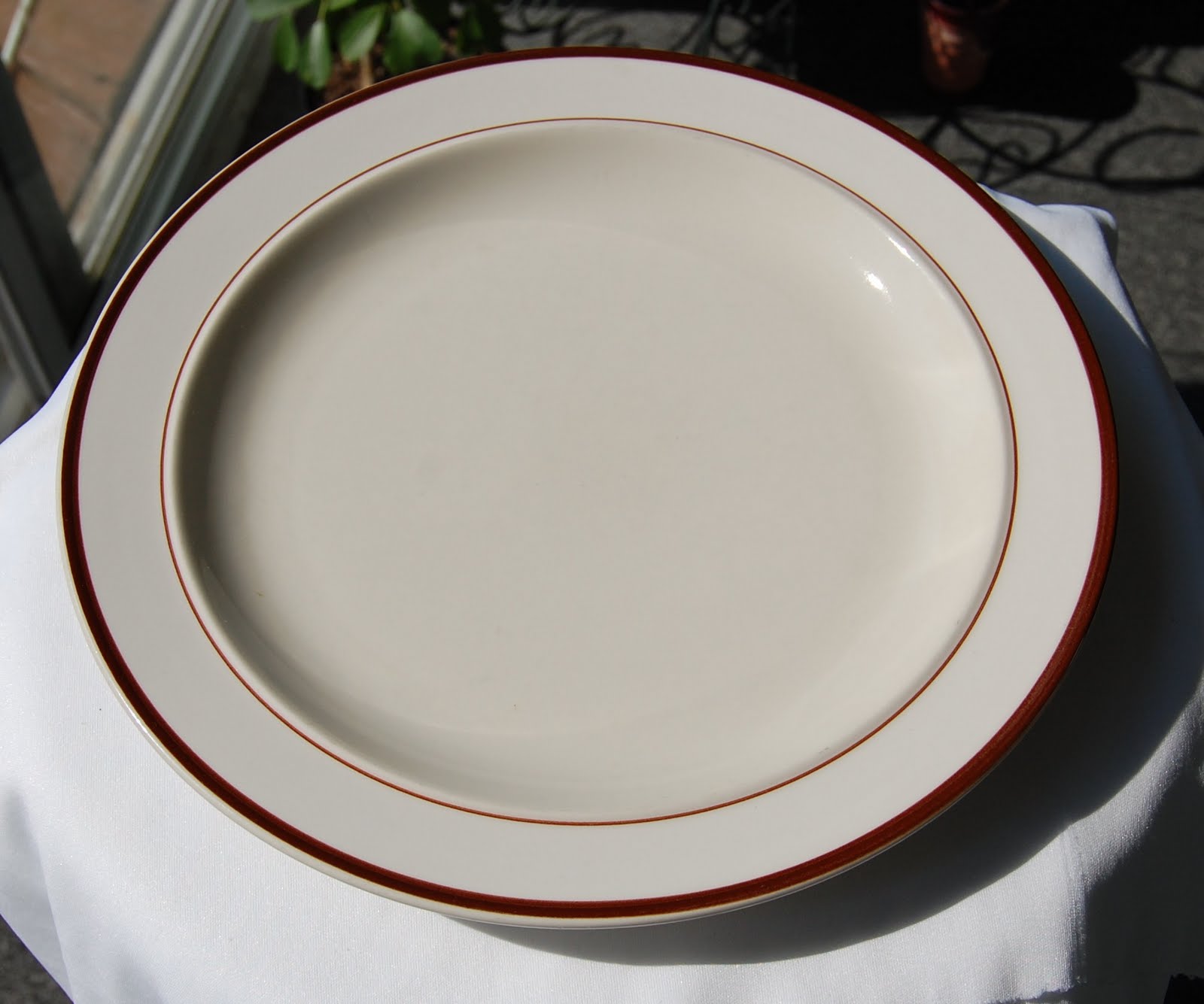 Found 2nd Hand Elegance II Collection Bavarian Brown Stoneware Dinner
