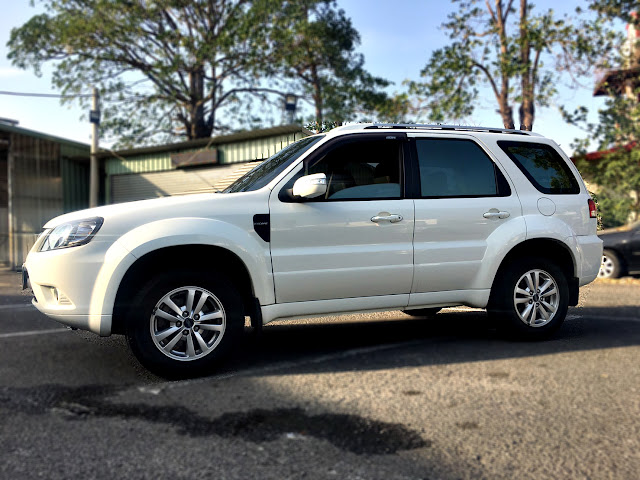 2013年 Ford Escape 白色 福特中古車