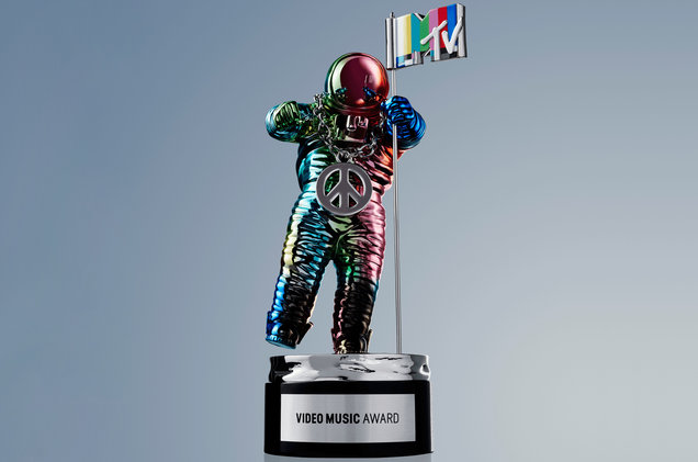 Resultado de imagem para vma 2016