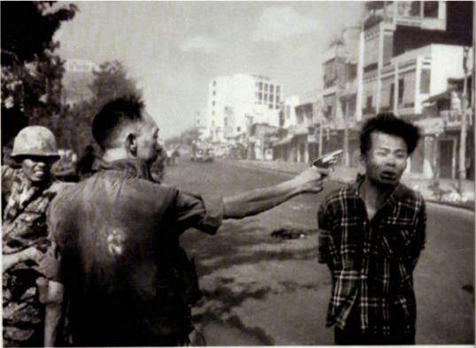 Ultimate Collection Of Rare Historical Photos. A Big Piece Of History (200 Pictures) - Execution of a Viet Cong Guerrilla