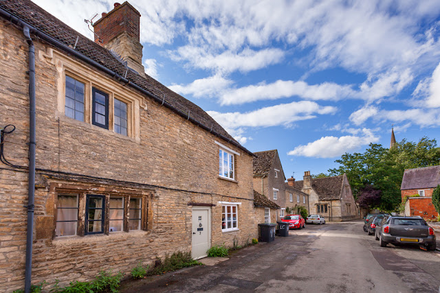 Oxfordshire Cotswolds village of Bampton, site of Downton by Martyn Ferry Photography
