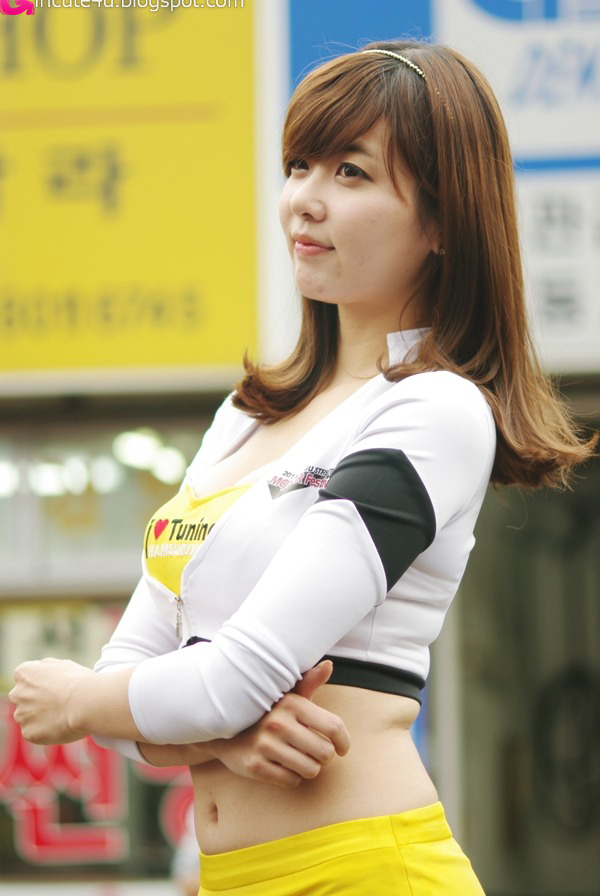 13+Jung+Se+On+-+Daegu+Motor+Show-very+cute+asian+girl-girlcute4u.blogspot.com.jpg