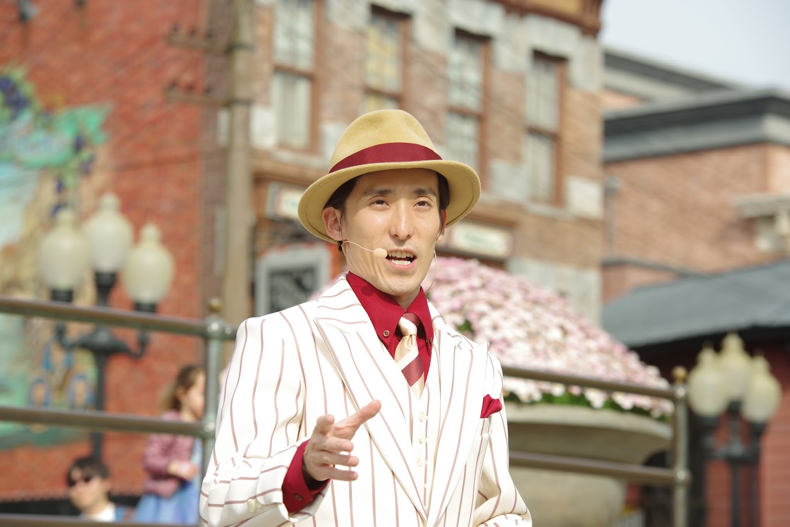 ファッショナブルイースター ファッショナブルイースター ダンサー