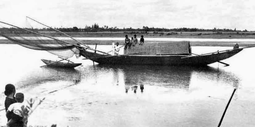 Vietnamese Fishing Junk