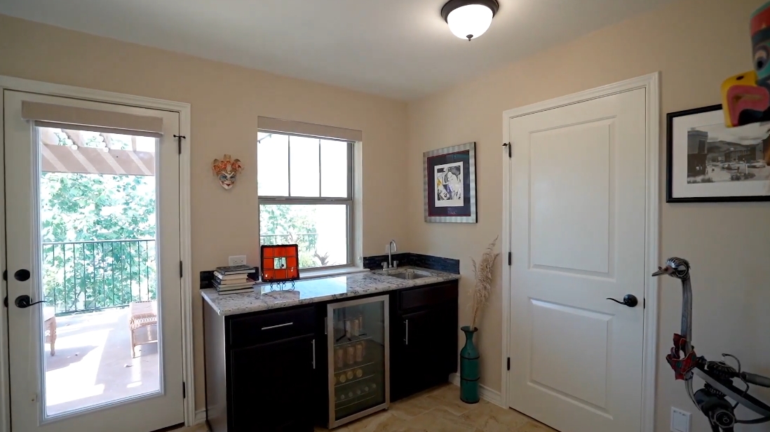 22 Interior Design Photos vs. Tour 216 Adams St, Georgetown, TX