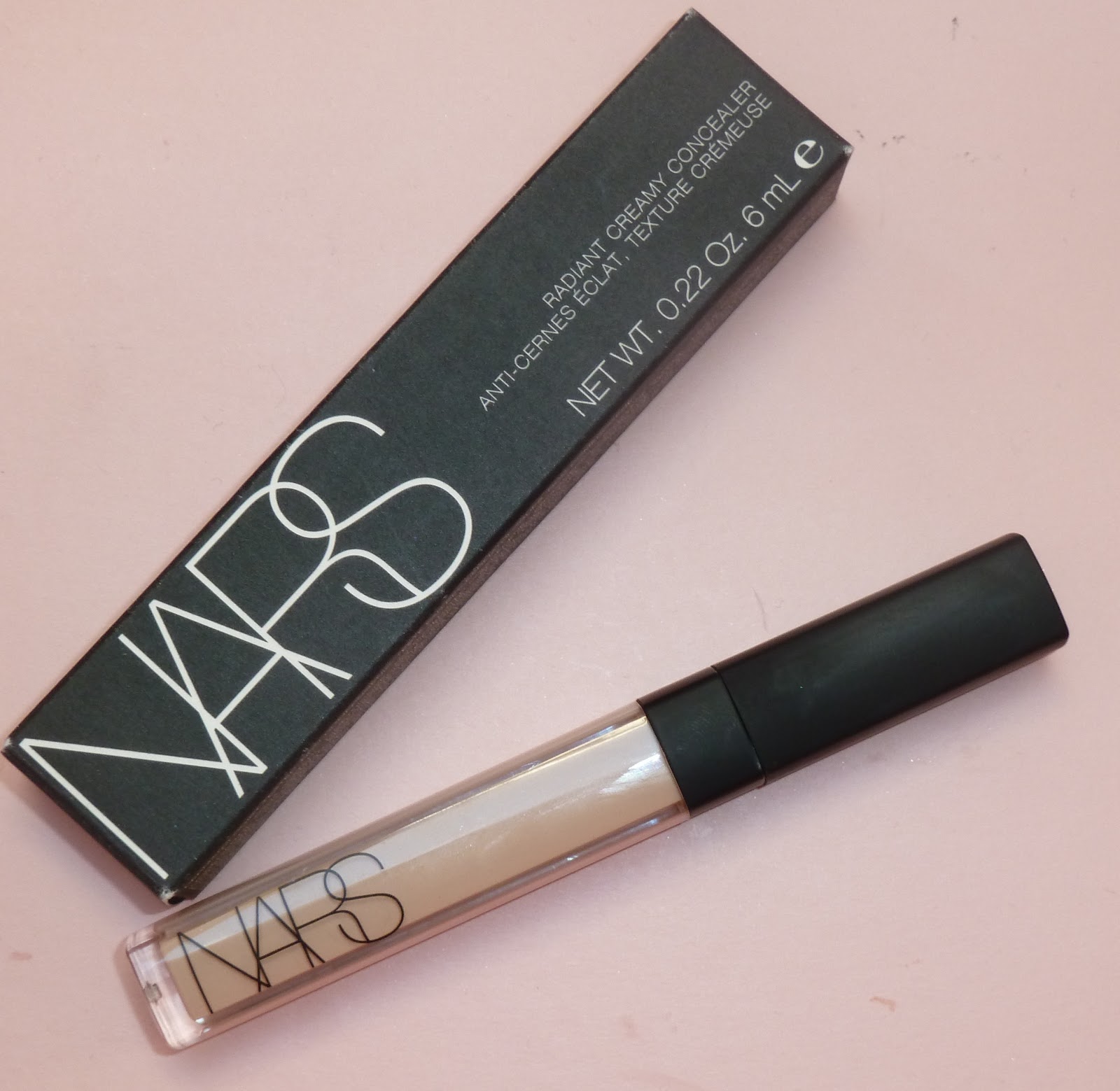 Beauty Unearthly: Nars Radiant creamy concealer Light 02 Vanilla swatches