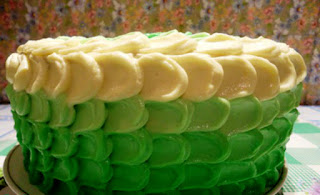 http://eda.parafraz.space/, Кремовые лепестки — простое украшение для торта, простое украшение для торта
