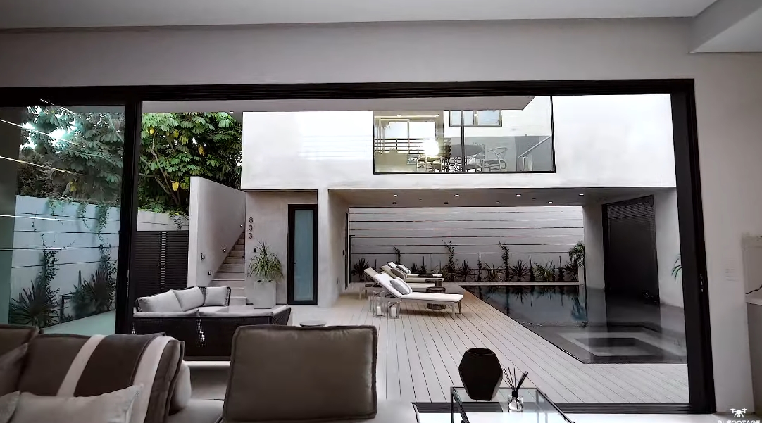 32 Interior Design Photos vs. 831 N Curson Ave, Los Angeles Luxury Home Tour