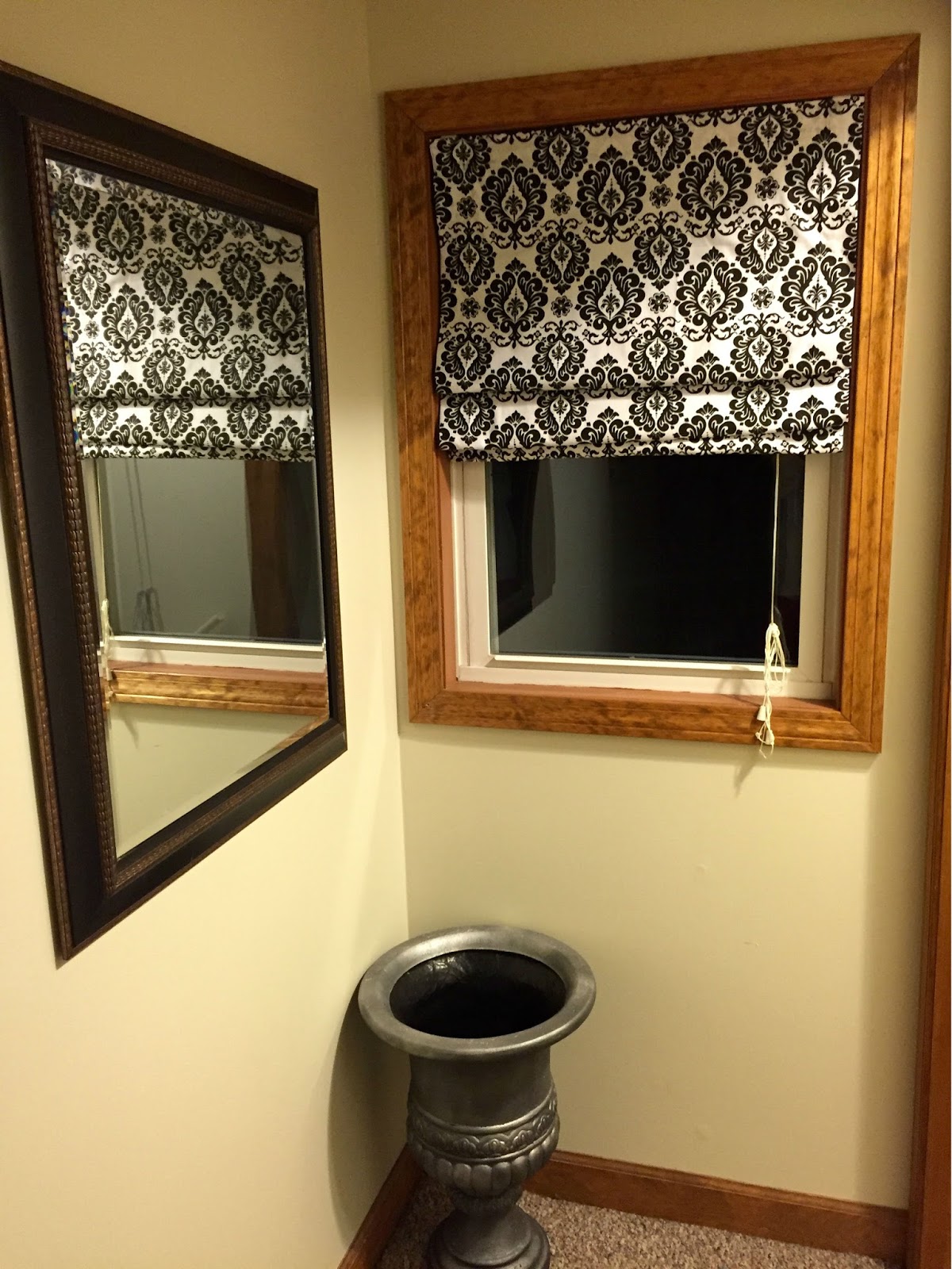 BEAUTY101BYLISA DIY No Sew LINED ROMAN SHADES Using Mini Blinds