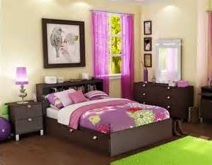 Tips Tata ruang kamar tidur ukuran 3x3 Sebelum pada poin utama berikut ini ada beberapa ide untuk melakukan pencarian tips tata ruang kamar tidur ukuran 3x3