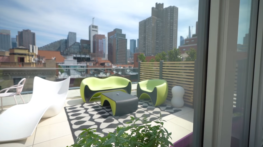 27 Interior Design Photos vs. Karim Rashid's NYC Luxury Penthouse Tour