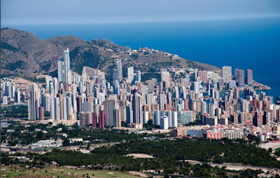 origine image : http://www.monnuage.fr/photos/point-d-interet/218324/629917 - auteur Pedro Jareño