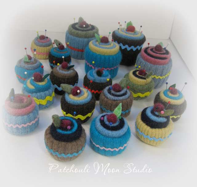 Patchouli Moon Studio~Wool Felt Cupcake Pincushions