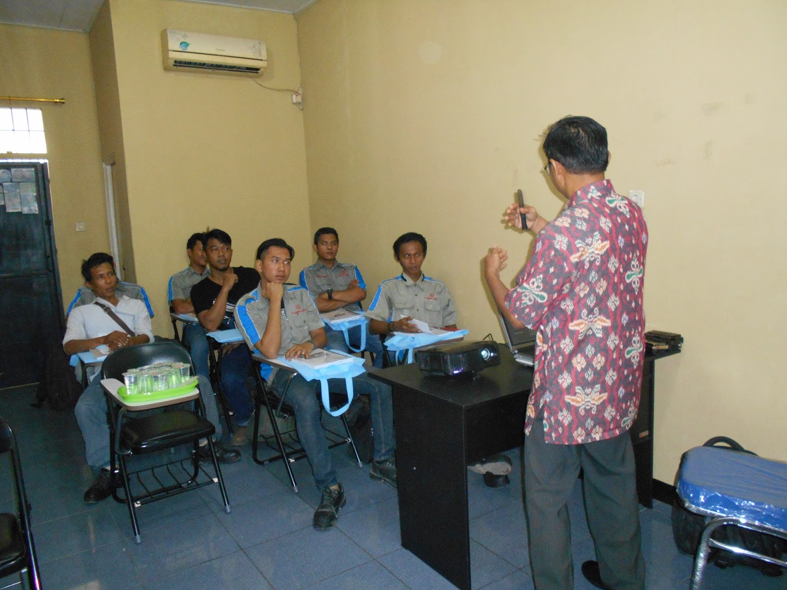 Loker Operator Gondola Batch 9 Sertifikasi Operator